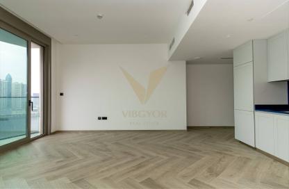 Apartment - 1 - 1 for sale in Peninsula Three - Peninsula - Business Bay - Dubai
