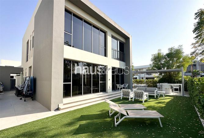 56126412 - Property Main Image