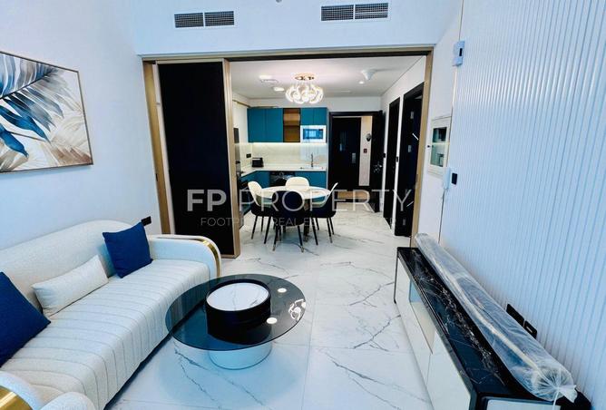 114601381 - Property Image 2
