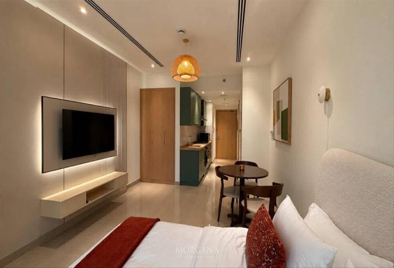 Burj View - Upgradaded - Furnished photo 8
