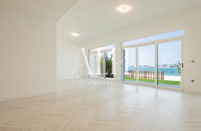 Townhouse - 5 Bedrooms - 6 Bathrooms for rent in Palma Residences - Palm Jumeirah - Dubai