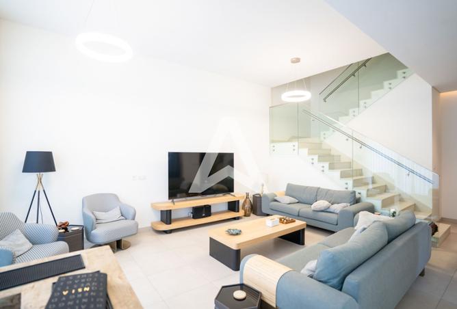 141911251 - Property Image 3