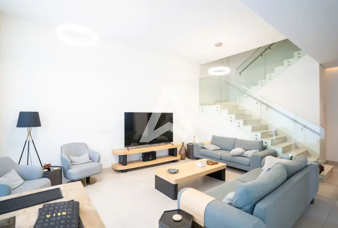 141911251 - Property Image 3