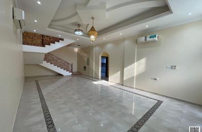 Apartment - 4 Bedrooms - 5 Bathrooms for rent in Al Mowaihat 3 - Al Mowaihat - Ajman