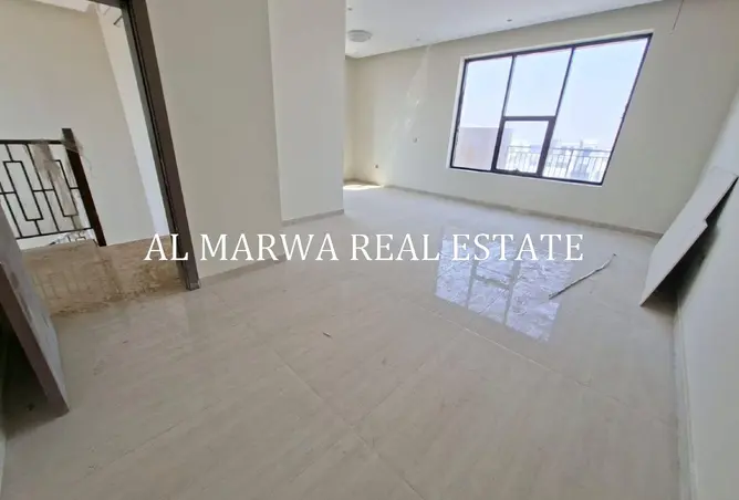 157792207 - Property Image 3