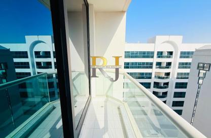 Apartment - Studio - 1 Bathroom for rent in Golden Sands 6 - Al Mankhool - Bur Dubai - Dubai