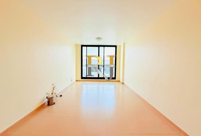 111404458 - Property Image 2