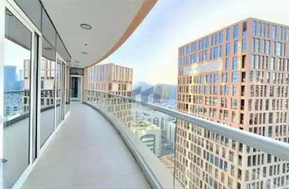 Apartment - 3 Bedrooms - 4 Bathrooms for rent in United Square - Al Khalidiya - Abu Dhabi