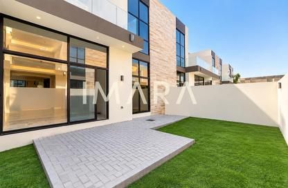 Townhouse - 4 - 5 for sale in Elie Saab Vie at the Fields - The Fields - District 11 - Mohammed Bin Rashid City - Dubai