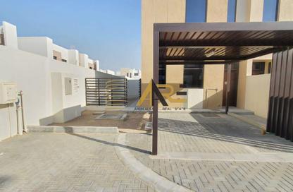 Townhouse - 2 - 4 for rent in Nasma Residence - Al Tai - Sharjah