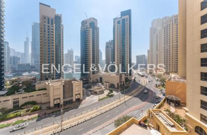 Apartment - 3 Bedrooms - 4 Bathrooms for rent in Rimal 5 - Rimal - Jumeirah Beach Residence - Dubai