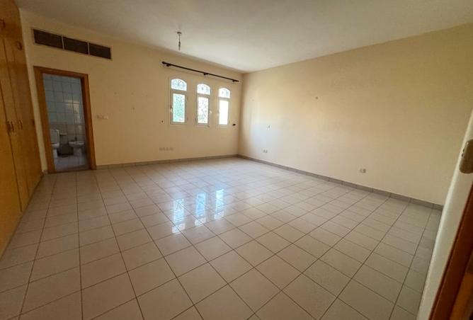 117697611 - Property Image 2