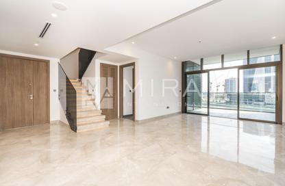 Apartment - 4 - 5 for sale in Peninsula Five - Peninsula - Business Bay - Dubai
