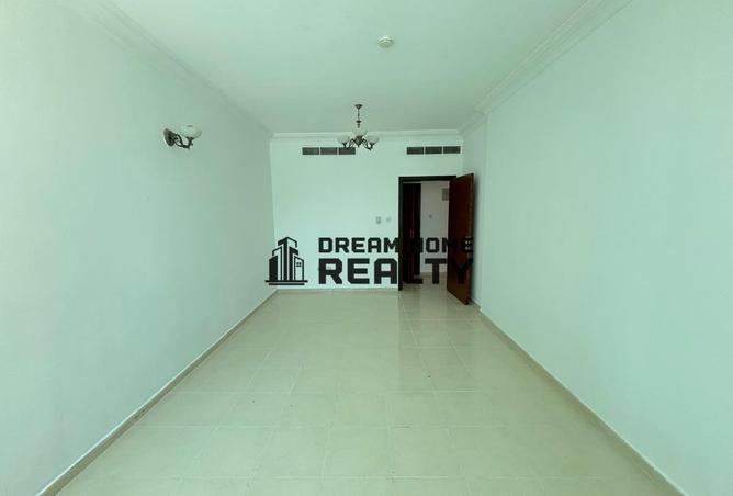 83239203 - Property Image 2