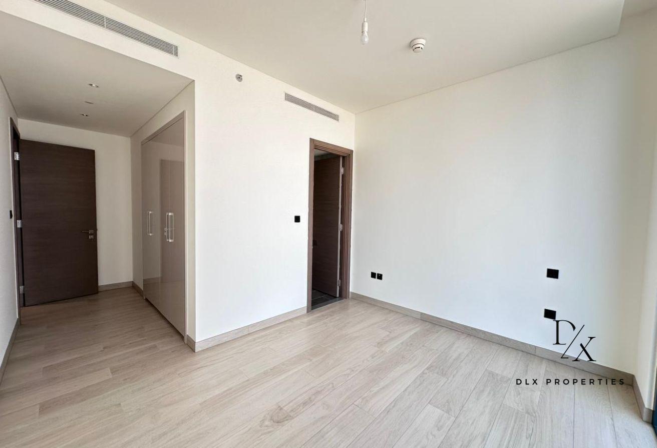 READY TO MOVE | SPACIOUS | EXCLUSIVE photo 4