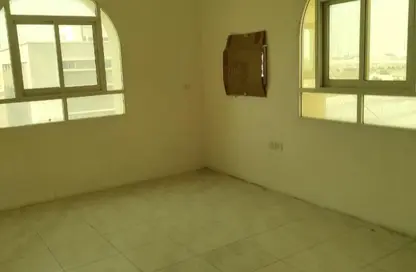 Labor Camp - Studio - 7+ Bathrooms for rent in Industrial Area 13 - Sharjah Industrial Area - Sharjah Labor Camp - Studio - 7+ Bathrooms for rent in Industrial Area 13 - Sharjah Industrial Area - Sharjah