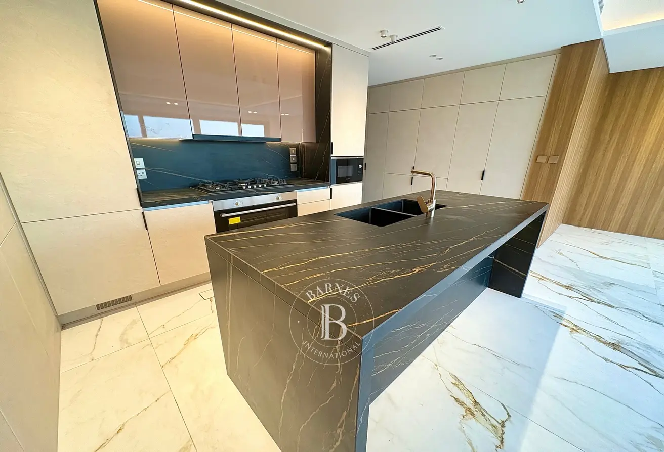 164598465 - Property Main Image