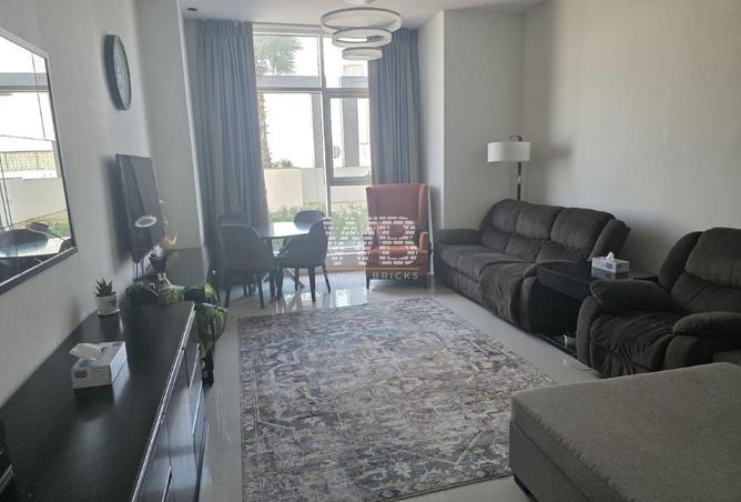 73110826 - Property Image 3