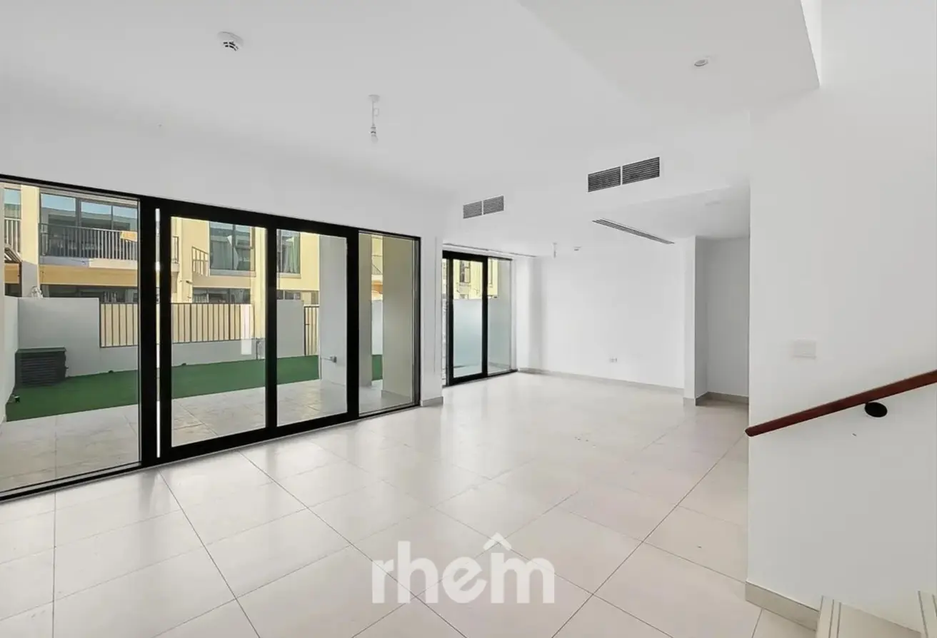 117272392 - Property Main Image