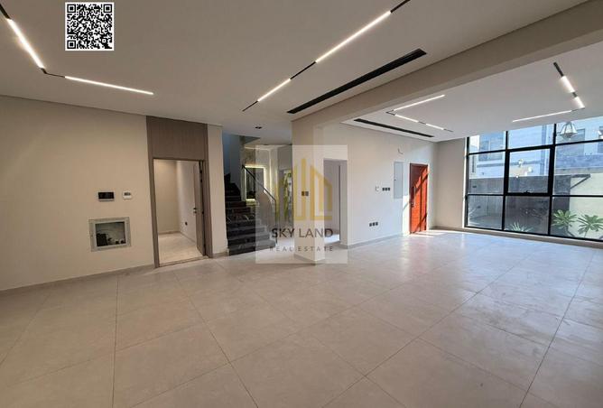 56129694 - Property Image 3