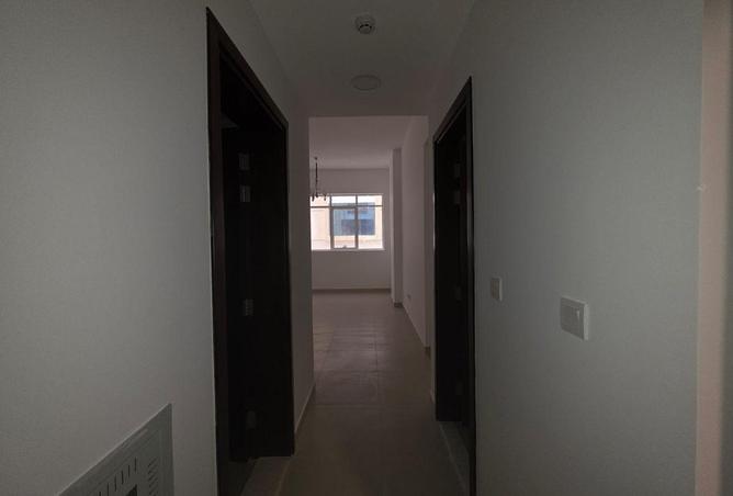 92727828 - صورة العقار 3