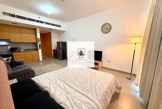 102843375 - Property Image 3