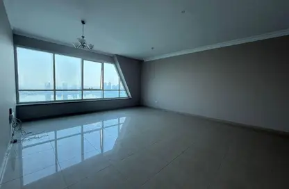 Apartment - 3 Bedrooms - 5 Bathrooms for rent in Al Majaz 3 - Al Majaz - Sharjah