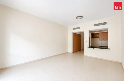Apartment - Studio - 1 for rent in Building 227 - Mogul Cluster - Discovery Gardens - Dubai