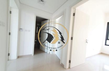 Townhouse - 3 - 4 for rent in Nasma Residence - Al Tai - Sharjah