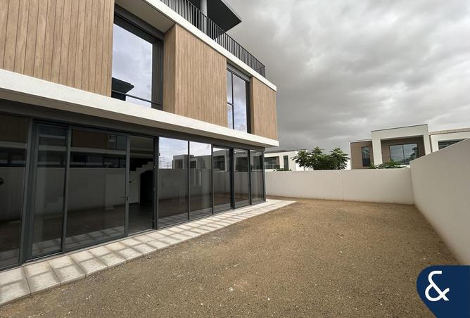 71117700 - صورة العقار 2