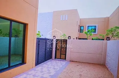 Townhouse - 3 Bedrooms - 3 Bathrooms for sale in Sharjah Sustainable City - Sharjah