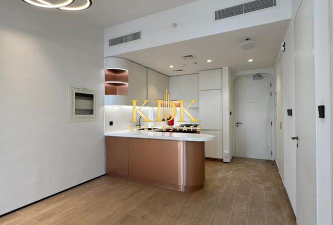 77372094 - Property Image 2