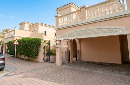Villa - 2 Bedrooms - 3 Bathrooms for rent in District 16 - Jumeirah Village Circle - Dubai