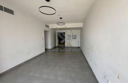 Apartment - 2 - 3 for rent in Al Majaz 2 - Al Majaz - Sharjah Apartment - 2 - 3 for rent in Al Majaz 2 - Al Majaz - Sharjah