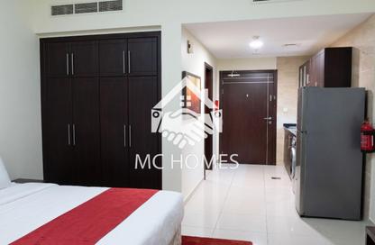 Apartment - Studio - 1 Bathroom for rent in Siraj Tower - Arjan - Dubai