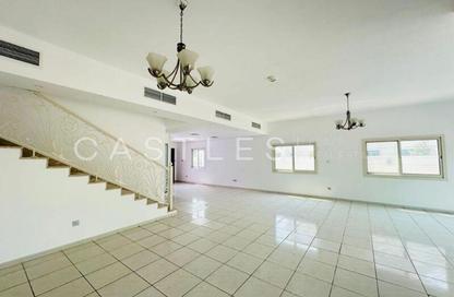 Villa - 4 Bedrooms - 4 Bathrooms for rent in Circle Villas - Jumeirah Village Circle - Dubai