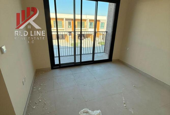 99542365 - Property Image 3