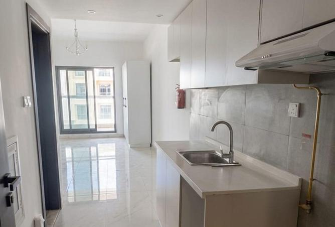 81954471 - Property Image 3