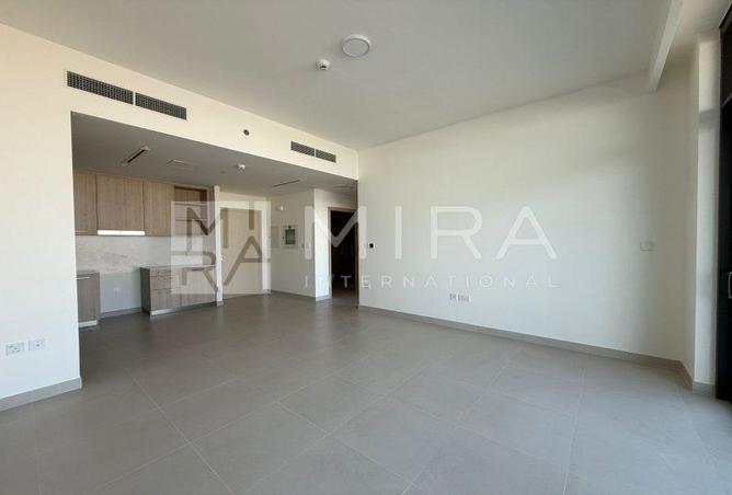 100387660 - Property Image 3