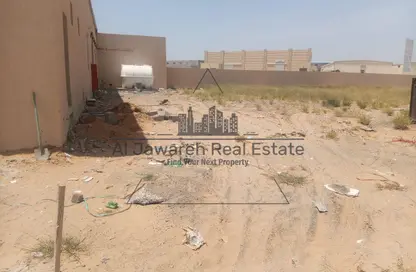 مستودع - استوديو - 2 حمامات للايجار في أم درع - أم القيوين