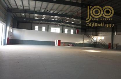 مستودع - استوديو - 1 للايجار في أم الثعوب - أم القيوين