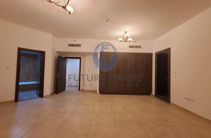 Apartment - 2 Bedrooms - 2 Bathrooms for rent in Al Jadaf Building - Al Jaddaf - Dubai