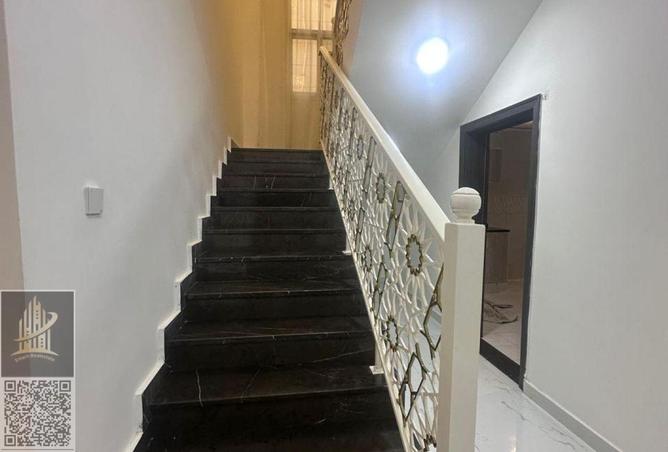 68274329 - Property Image 2