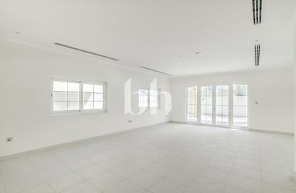 Villa - 3 - 4 for sale in District 7 - Jumeirah Park - Dubai Villa - 3 - 4 for sale in District 7 - Jumeirah Park - Dubai