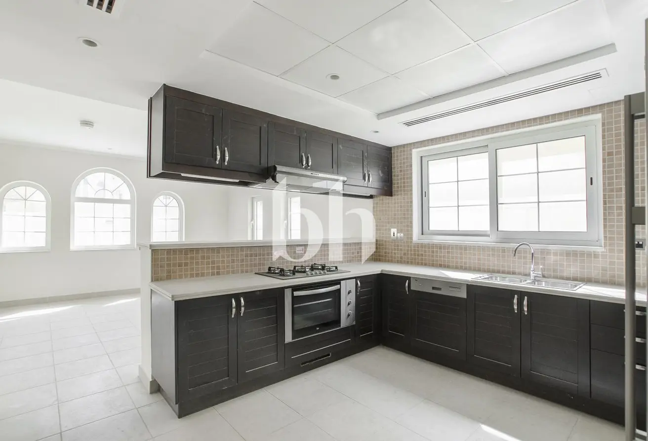 165057328 - Property Main Image
