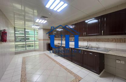 Apartment - 4 - 6 for rent in Al Khalidiya - Abu Dhabi Apartment - 4 - 6 for rent in Al Khalidiya - Abu Dhabi