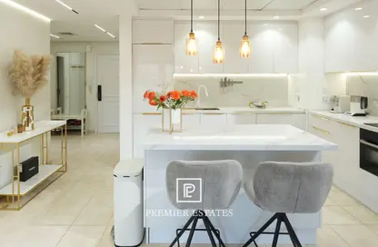 شقة - غرفة نوم - 2 حمامات للبيع في جاردن ويست أبارتمنتس د - شقق الحديقة الغربية - مجتمع الحدائق - مجمع دبي للاستثمار - دبي