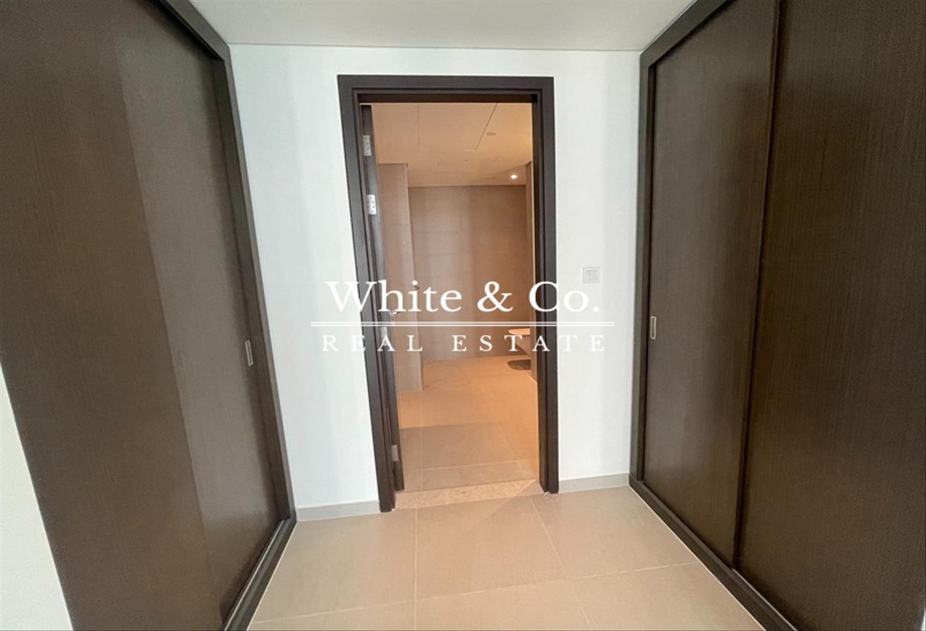 Vacant now | High Floor | 3 Bed + Maid photo 11