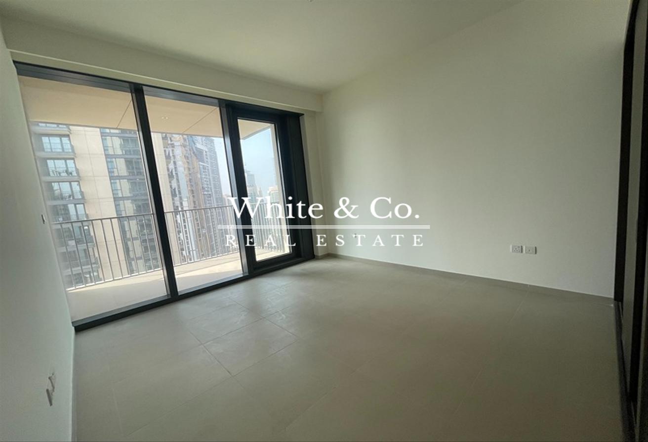 Vacant now | High Floor | 3 Bed + Maid photo 16