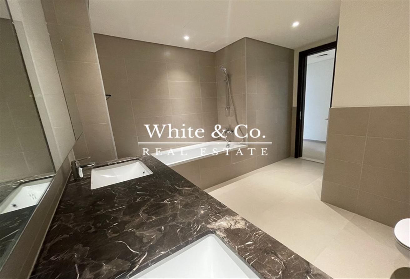 Vacant now | High Floor | 3 Bed + Maid photo 23